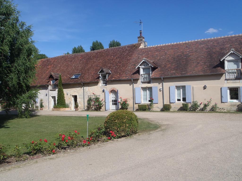 Chambres D'Hotes Du Domaine De Jacquelin Saint-Germain-du-Puy Eksteriør bilde